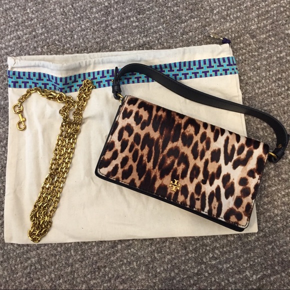 tory burch leopard clutch